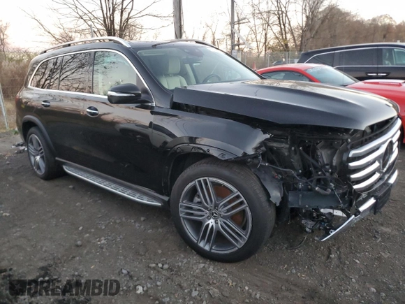 2024 Mercedes-Benz GLS 450 with VIN 4JGFF5KE7RB057873, listed as a Copart auction lot 81101344 with 18,749 mi miles and Salvage Title. Bid and sale history available at DreamBid. Image 4.