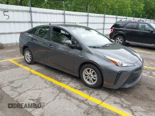 2019 Toyota Prius L Eco z VIN JTDKARFU3K3080738, wystawiony jako IAAI lot #42230658 z przebiegiem 106 765 mil mil oraz . Historia ofert i sprzedaży dostępna na DreamBid. Obrazek 1.