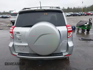 2011 Toyota RAV4 Ltd with VIN 2T3DK4DV7BW054614, listed as a IAAI auction lot 41815327 with 203,775 mi miles. Bid and sale history available at carsss.com. Image 16.