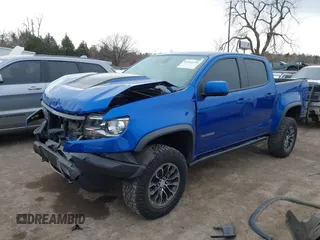 2018 Chevrolet Colorado 4WD ZR2 with VIN 1GCGTEEN7J1208489, listed as a IAAI auction lot 41314735 with 27,600 mi miles. Bid and sale history available at carsss.com. Image 2.