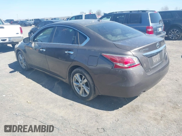 2015 Nissan Altima S with VIN 1N4AL3APXFN339598, listed as a IAAI auction lot 41644795 with 143,041 mi miles and . Bid and sale history available at DreamBid. Image 3.