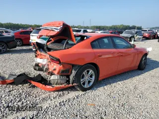 2020 Dodge Charger SXT with VIN 2C3CDXBG8LH149569, listed as a Copart auction lot 67574494 with 95,258 mi miles and Salvage Title. Bid and sale history available at carsss.com. Image 3.