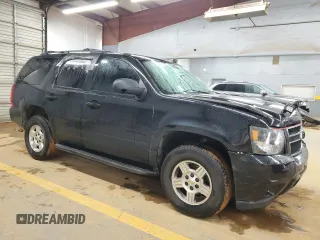 2008 Chevrolet Tahoe LS with VIN 1GNFC13C68J136059, listed as a Copart auction lot 44361965 with 231,398 mi miles and Salvage title. Bid and sale history available at DreamBid. Image 4.