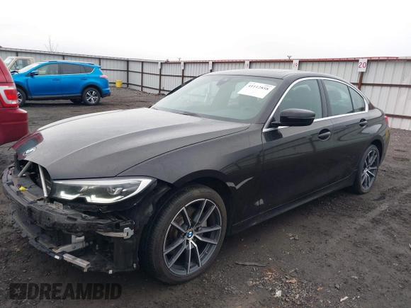 2020 BMW 3 Series 330i xDrive with VIN 3MW5R7J08L8B24642, listed as a IAAI auction lot 41112858 with 56,045 mi miles. Bid and sale history available at carsss.com. Image 18.