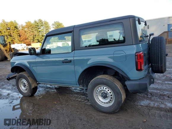 2022 Ford Bronco z VIN 1FMDE5AH6NLB71051, wystawiony jako Copart lot #77580794 z przebiegiem 20 904 mil mil oraz Szkoda całkowita • Salvage title. Historia ofert i sprzedaży dostępna na DreamBid. Obrazek 2.