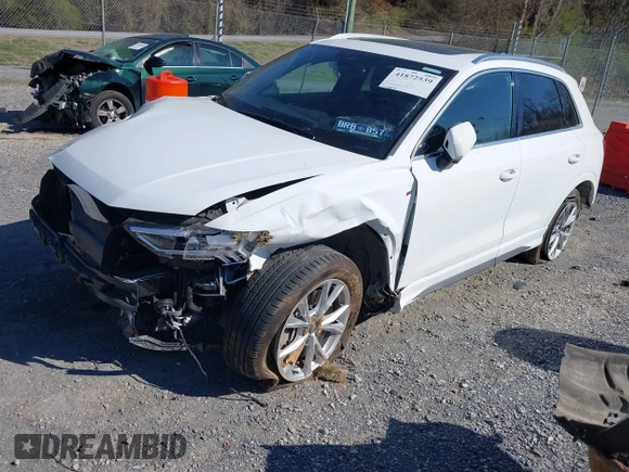 2023 Audi Q3 S line Premium with VIN WA1DECF35P1064930, listed as a IAAI auction lot 41872539 with 20,059 mi miles. Bid and sale history available at carsss.com. Image 20.