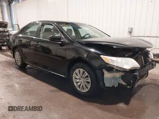 2013 Toyota Camry L with VIN 4T4BF1FK0DR333272, listed as a IAAI auction lot 41378158 with 126,151 mi miles. Bid and sale history available at carsss.com. Image 1.