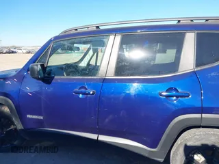 2020 Jeep Renegade Latitude z VIN ZACNJABBXLPL83917, wystawiony jako IAAI lot #41297530 z przebiegiem 41 264 mil mil oraz . Historia ofert i sprzedaży dostępna na DreamBid. Obrazek 15.