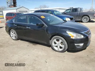 2014 Nissan Altima 2.5 with VIN 1N4AL3APXEN374933, listed as a Copart auction lot 49820945 with 199,061 mi miles and Salvage Title. Bid and sale history available at DreamBid. Image 4.