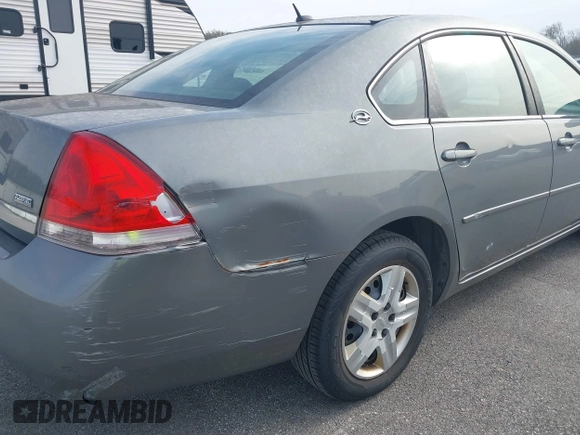 2007 Chevrolet Impala LS with VIN 2G1WB58K679232862, listed as a IAAI auction lot 42022328 with 230,917 mi miles and . Bid and sale history available at DreamBid. Image 6.