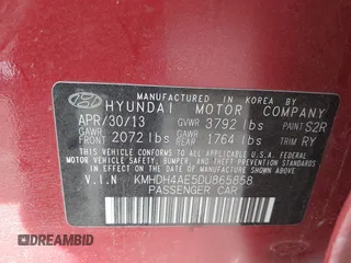 2013 Hyundai Elantra GLS z VIN KMHDH4AE5DU865858, wystawiony jako IAAI lot #41204904 z przebiegiem 79 821 mil mil oraz . Historia ofert i sprzedaży dostępna na DreamBid. Obrazek 9.