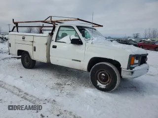 1997 GMC Sierra 1500 with VIN 1GTGC24R5VE524801, listed as a Copart auction lot 85451264 with 989,500 mi miles and Salvage Title. Bid and sale history available at DreamBid. Image 4.