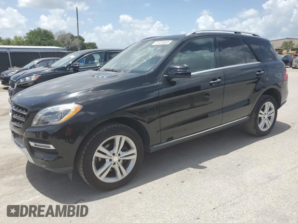 2013 Mercedes-Benz M 350 with VIN 4JGDA2EB5DA145938, listed as a Copart auction lot 61025655 with 171,852 mi miles and Clean title. Bid and sale history available at DreamBid. Image 1.