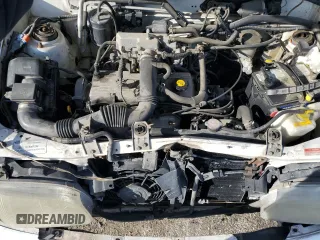 1994 Ford Aspire z VIN KNJLT06H5R6100247, wystawiony jako Copart lot #43331745 z przebiegiem 154 173 mil mil oraz Nie do naprawy. Historia ofert i sprzedaży dostępna na DreamBid. Obrazek 12.