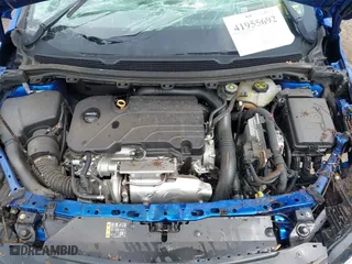 2019 Chevrolet Cruze Premier with VIN 1G1BF5SM0K7104799, listed as a IAAI auction lot 41955692 with 1 mi miles. Bid and sale history available at carsss.com. Image 10.