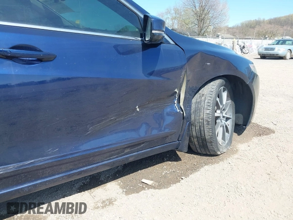 2015 Acura TLX V6 Advance with VIN 19UUB3F75FA002753, listed as a IAAI auction lot 42021250 with 135,225 mi miles. Bid and sale history available at carsss.com. Image 18.