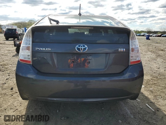 2011 Toyota Prius I z VIN JTDKN3DU7B1336072, wystawiony jako Copart lot #52896805 z przebiegiem 98 821 mil mil oraz Szkoda całkowita • Salvage title. Historia ofert i sprzedaży dostępna na DreamBid. Obrazek 6.