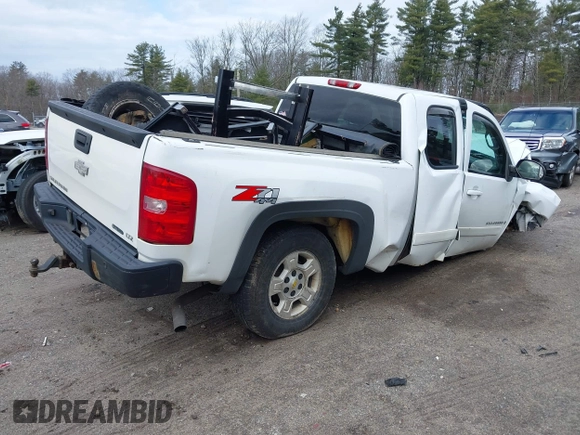 2008 Chevrolet Silverado 1500 LTZ with VIN 1GCEK19J58E181029, listed as a IAAI auction lot 41866976 with 183,824 mi miles. Bid and sale history available at carsss.com. Image 4.