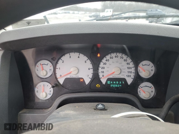 2008 Dodge 2500 ST z VIN 3D6WS26DX8G247943, wystawiony jako Copart lot #82167504 z przebiegiem 250 624 mil mil oraz Szkoda całkowita • Salvage title. Historia ofert i sprzedaży dostępna na DreamBid. Obrazek 9.