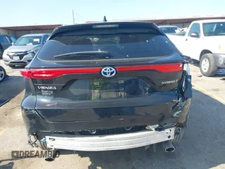 2021 Toyota Venza LE with VIN JTEAAAAHXMJ068488, listed as a IAAI auction lot 40793857 with 66,634 mi miles and . Bid and sale history available at carsss.com. Image 17.