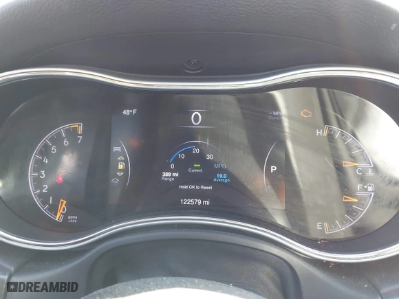 2015 Jeep Grand Cherokee Altitude with VIN 1C4RJFAG3FC210151, listed as a IAAI auction lot 41865151 with 122,579 mi miles. Bid and sale history available at carsss.com. Image 7.