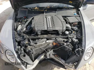 2017 Bentley Bentayga W12 z VIN SJAAC2ZV9HC015680, wystawiony jako Copart lot #46197784 z przebiegiem Nie podano mil oraz . Historia ofert i sprzedaży dostępna na DreamBid. Obrazek 12.