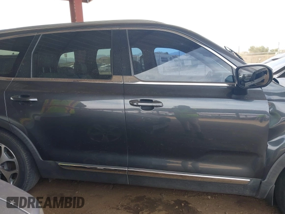 2020 Kia Telluride EX z VIN 5XYP3DHC0LG033039, wystawiony jako IAAI lot #41557612 z przebiegiem 84 882 mil mil oraz . Historia ofert i sprzedaży dostępna na DreamBid. Obrazek 13.