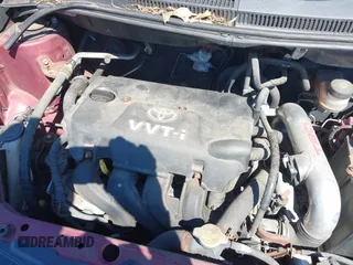 2006 Scion xA z VIN JTKKT624X60146166, wystawiony jako IAAI lot #42073450 z przebiegiem 166 431 mil mil oraz . Historia ofert i sprzedaży dostępna na DreamBid. Obrazek 10.