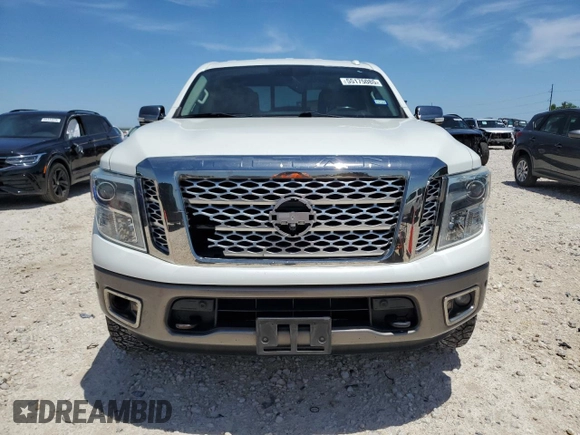 2017 Nissan Titan SL with VIN 1N6AA1E68HN510418, listed as a Copart auction lot 55175085 with 86,158 mi miles and Clean title. Bid and sale history available at DreamBid. Image 5.