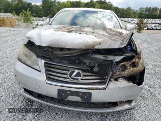 2010 Lexus ES 330 with VIN JTHBK1EG9A2362945, listed as a Copart auction lot 61284784 with Not Provided miles and Salvage Title. Bid and sale history available at DreamBid. Image 5.