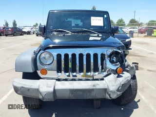 2008 Jeep Wrangler X with VIN 1J4FA24178L517113, listed as a IAAI auction lot 42347046 with 89,954 mi miles and . Bid and sale history available at DreamBid. Image 13.