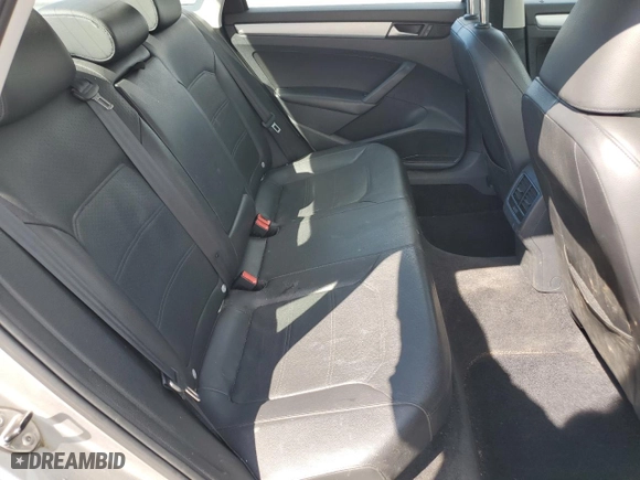 2013 Volkswagen Passat SE w/Sunroof with VIN 1VWBH7A33DC133663, listed as a Copart auction lot 50698795 with 161,053 mi miles and Salvage Title. Bid and sale history available at carsss.com. Image 10.