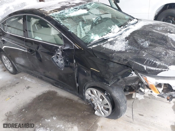 2020 Hyundai Elantra SE with VIN KMHD74LF8LU965041, listed as a IAAI auction lot 41370685 with 48,128 mi miles. Bid and sale history available at carsss.com. Image 6.
