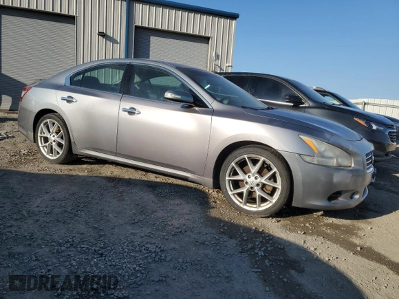 2009 Nissan Maxima SV with VIN 1N4AA51E79C842795, listed as a Copart auction lot 46104835 with 194,910 mi miles and Salvage Title. Bid and sale history available at DreamBid. Image 4.