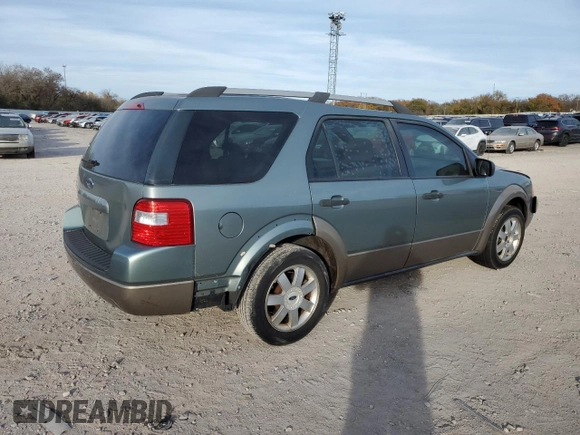 2005 Ford Freestyle SE with VIN 1FMZK01145GA65338, listed as a Copart auction lot 82561044 with 175,640 mi miles and Salvage Title. Bid and sale history available at carsss.com. Image 3.