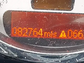 2011 MINI Convertible S с VIN WMWZP3C55BTX82922, выставлен на аукционе IAAI как лот 41408777 с пробегом 82 764 миль миль и . История ставок и продаж доступна на DreamBid. Изображение 15.