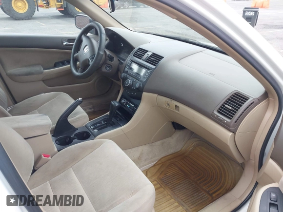2005 Honda Accord LX with VIN 1HGCM56415A038655, listed as a IAAI auction lot 42565881 with 210,681 mi miles and . Bid and sale history available at DreamBid. Image 5.