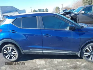 2020 Nissan Kicks SR with VIN 3N1CP5DV7LL535557, listed as a IAAI auction lot 41384085 with 47,147 mi miles. Bid and sale history available at carsss.com. Image 13.