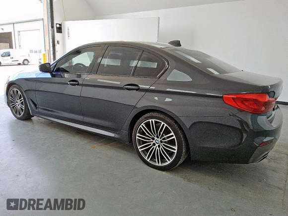 2019 BMW 5 Series 530i z VIN WBAJA5C57KBX86311, wystawiony jako Copart lot #57868065 z przebiegiem 109 573 mil mil oraz Czysty tytuł • Clean title. Historia ofert i sprzedaży dostępna na DreamBid. Obrazek 2.