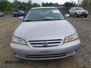 2002 Honda Accord LX z VIN 1HGCG16402A048301, wystawiony jako IAAI lot #42196218 z przebiegiem 254 138 mil mil oraz . Historia ofert i sprzedaży dostępna na DreamBid. Obrazek 6.