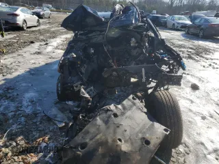 2025 Toyota Camry LE z VIN 4T1DAACK4SU046049, wystawiony jako Copart lot #42629345 z przebiegiem Nie podano mil oraz Nie do naprawy • Non repairable. Historia ofert i sprzedaży dostępna na DreamBid. Obrazek 5.