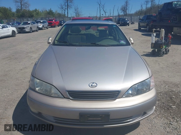 1998 Lexus ES 300 with VIN JT8BF28G6W5042042, listed as a IAAI auction lot 42000714 with 115,279 mi miles and . Bid and sale history available at DreamBid. Image 12.