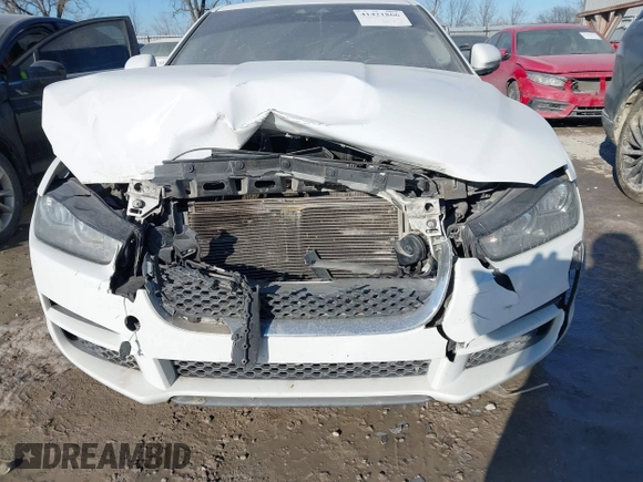 2017 Jaguar XE 35t Premium with VIN SAJAJ4BV0HA948701, listed as a IAAI auction lot 41421866 with 105,256 mi miles. Bid and sale history available at carsss.com. Image 12.