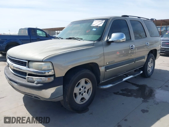 2003 Chevrolet Tahoe LS with VIN 1GNEC13V23R141539, listed as a IAAI auction lot 41812195 with 486,815 mi miles. Bid and sale history available at carsss.com. Image 21.