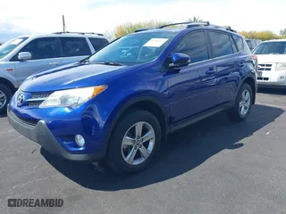 2015 Toyota RAV4 XLE with VIN 2T3WFREV7FW164738, listed as a IAAI auction lot 41950023 with 122,672 mi miles. Bid and sale history available at carsss.com. Image 2.