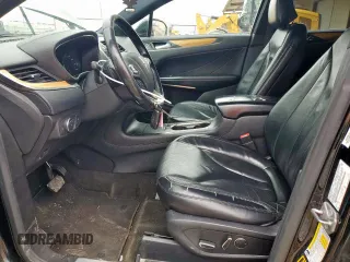 2016 Lincoln MKC Select z VIN 5LMCJ2C95GUJ27886, wystawiony jako Copart lot #60280645 z przebiegiem 165 973 mil mil oraz Szkoda całkowita • Salvage title. Historia ofert i sprzedaży dostępna na DreamBid. Obrazek 7.