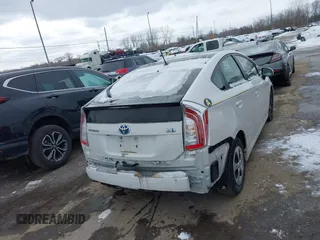 2013 Toyota Prius One with VIN JTDKN3DU1D5617151, listed as a IAAI auction lot 41602568 with 86,318 mi miles. Bid and sale history available at carsss.com. Image 16.