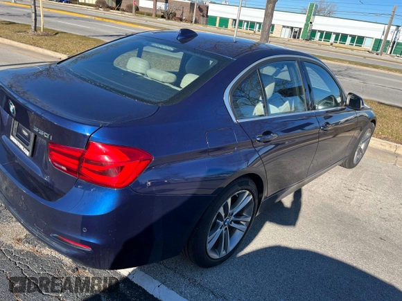 2017 BMW 3 Series 330i with VIN WBA8B9C53HK884571, listed as a Copart auction lot 86259974 with 42,771 mi miles and Clean Title. Bid and sale history available at DreamBid. Image 4.