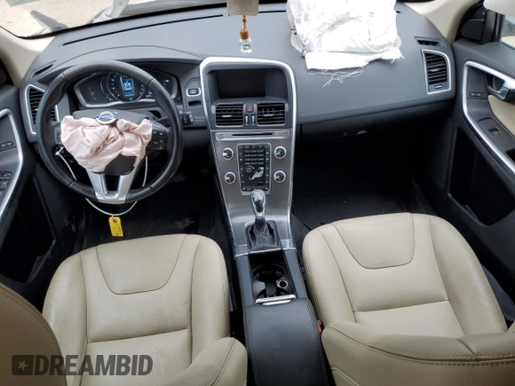 2016 Volvo XC60 T5 Drive-E Premier with VIN YV440MDK7G2901902, listed as a Copart auction lot 58570005 with 139,863 mi miles and Salvage title. Bid and sale history available at DreamBid. Image 8.