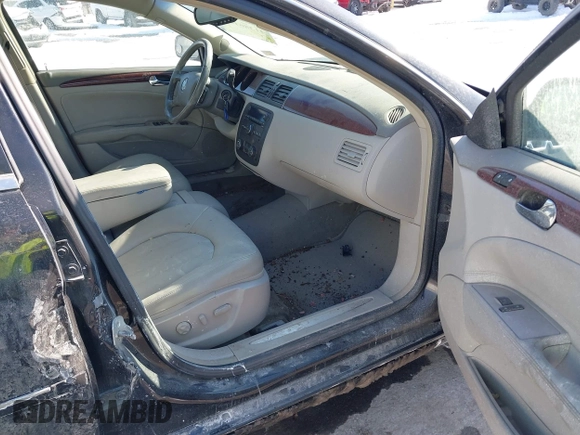 2006 Buick Lucerne CXL with VIN 1G4HD57226U178405, listed as a IAAI auction lot 41386148 with 104,146 mi miles. Bid and sale history available at carsss.com. Image 5.